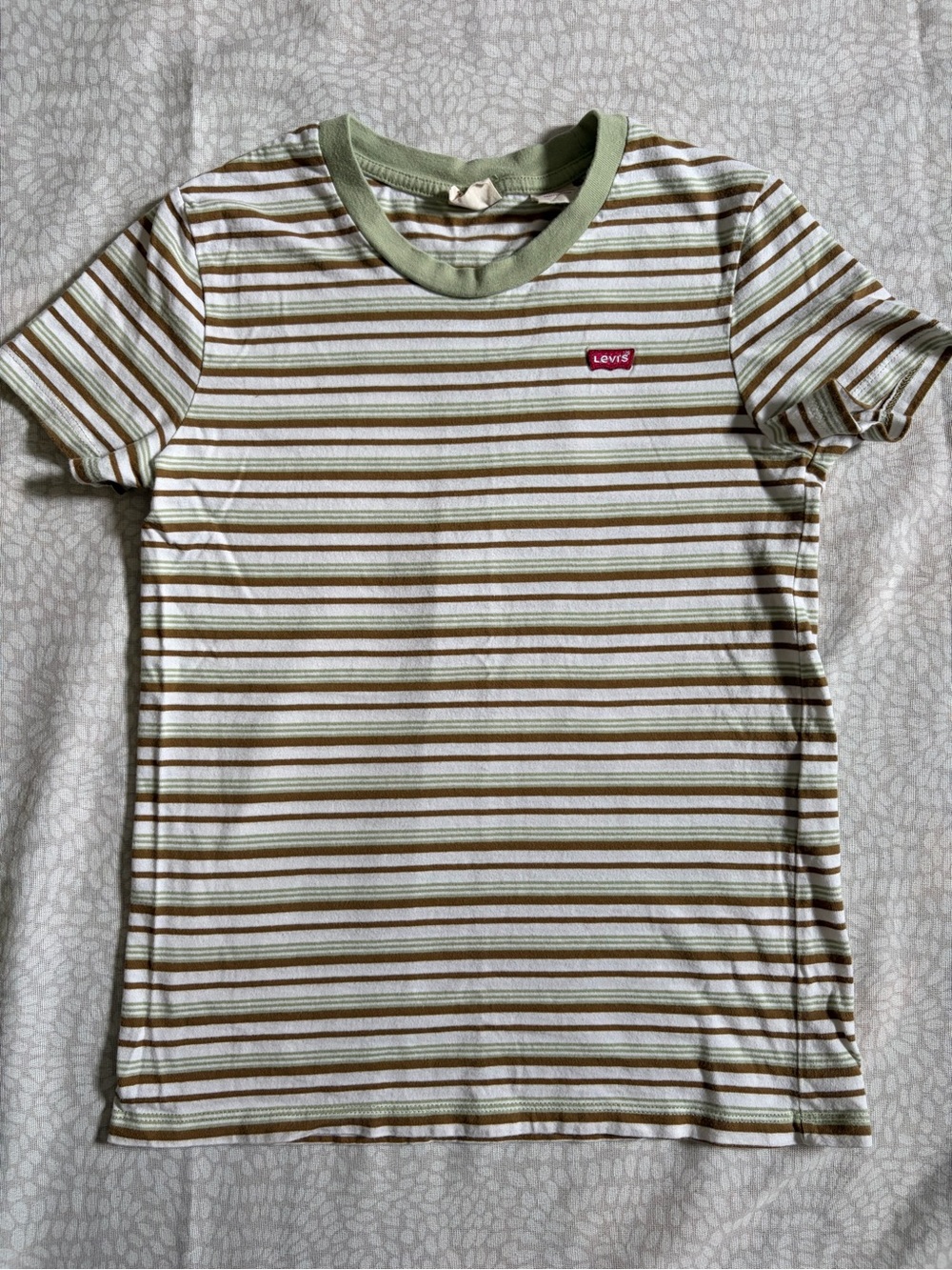 Levi’s Women’s Stripped Tee Shirt